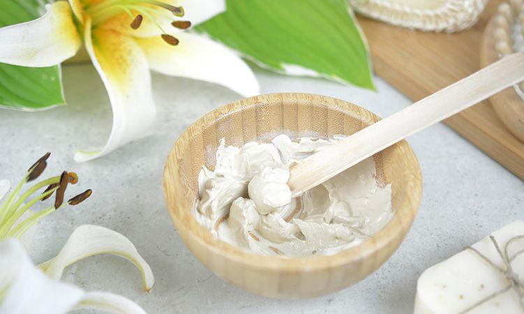 Zastosowanie glinki białej (kaolin).