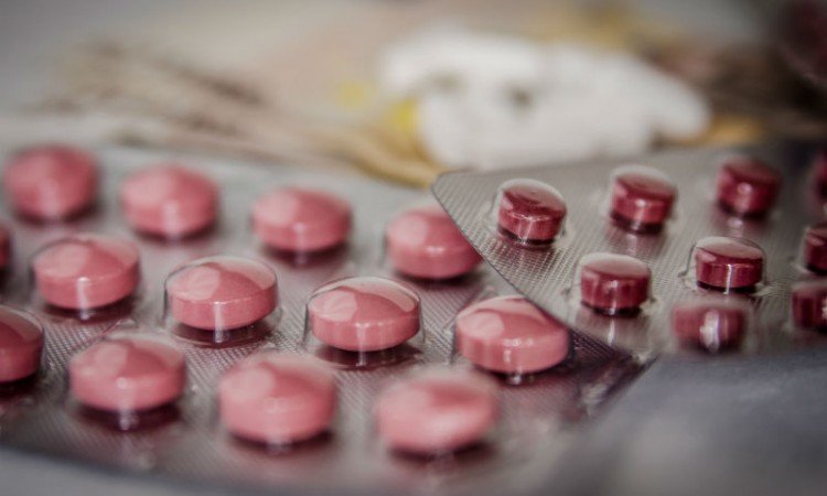 Jak utrzymać regularną gospodarkę hormonalną? - Apteka internetowa Melissa