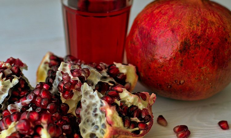  Sok z owoców granatu – poznaj jego właściwości 
