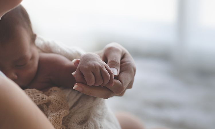Krople probiotyczne, kosmetyki dla dzieci… co powinna zawierać wyprawka?