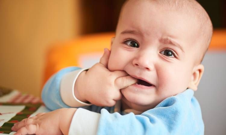  Ząbkowanie u niemowląt 