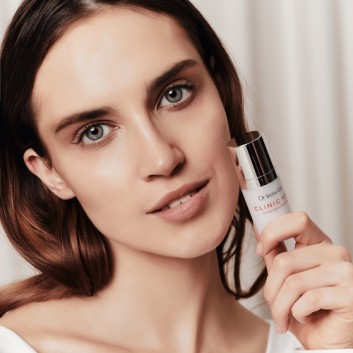 Dr Irena Eris Clinic Way, dermokrem pod oczy intensywnie liftingujący 3°+ 4°, 15 ml - obrazek 3