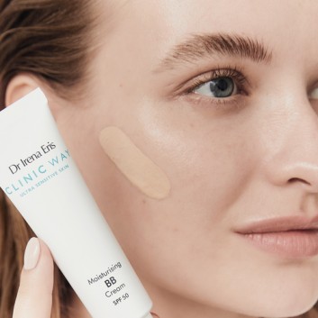 Dr Irena Eris Clinic Way Nawilżający Krem BB SPF 50, Light Beige, 30 ml - obrazek 5