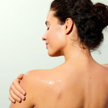 Nuxe Bio Olejek do mycia twarzy i ciała, 200 ml, cena, opinie, właściwości - obrazek 4 - Apteka internetowa Melissa