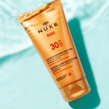 NUXE Sun Mleczko do opalania twarzy i ciała SPF30 (tuba), 150 ml  - obrazek 2 - Apteka internetowa Melissa